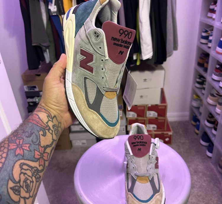 New Balance 990v2 Multicolor