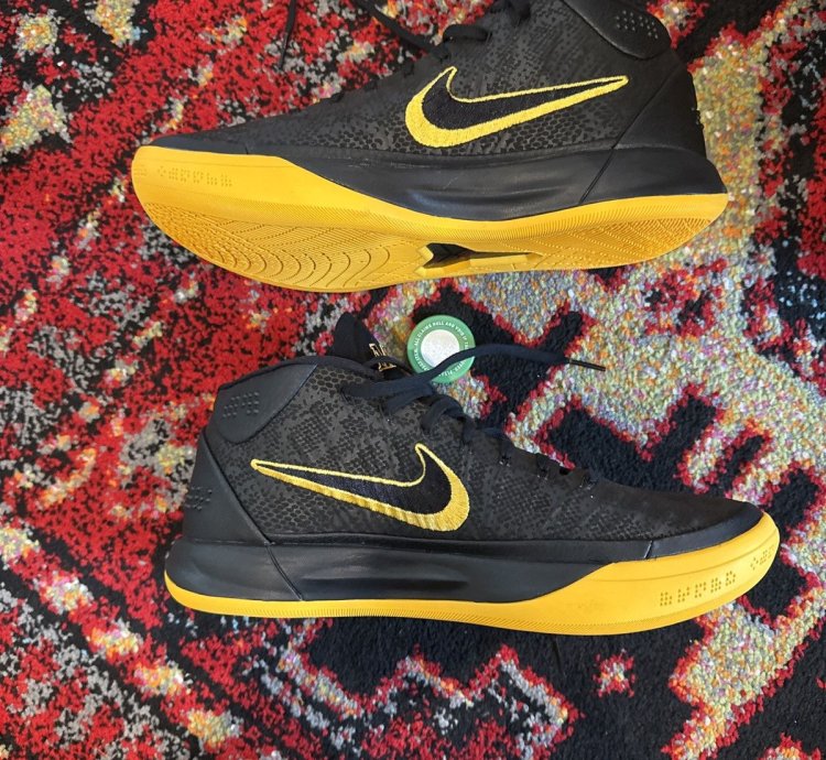 Kobe Ad Bm