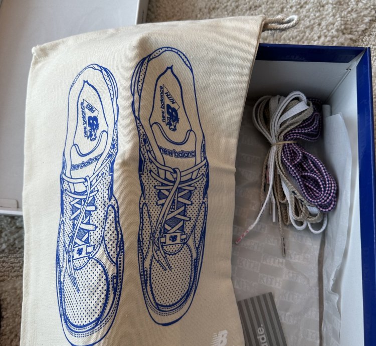 New Balance 990v3 Daytona Kith 990v2 Kith Cyclades