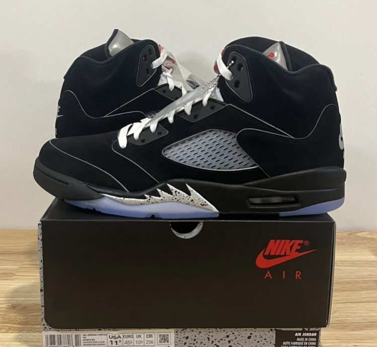 Air Jordan 5 Retro Og Black Metallic Reimagined