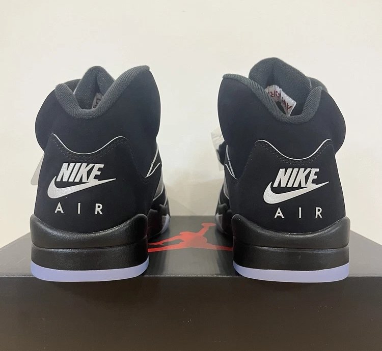 Air Jordan 5 Retro Og Black Metallic Reimagined
