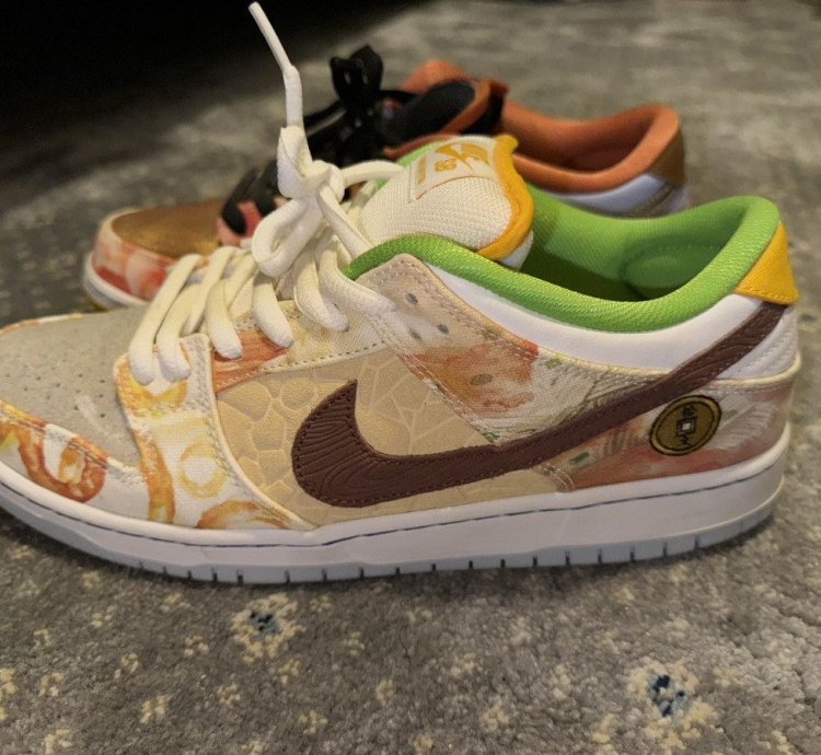 Nike Sb Dunk Low Street Hawker Size 9 5us