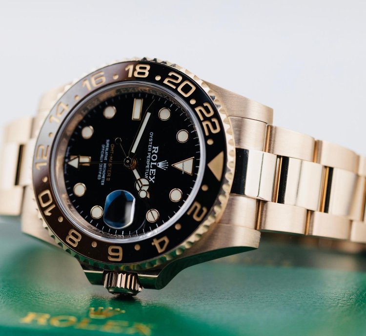Rolex Gmt-master Ii 2023 Gmt-master Ii 40mm Black Dial Rose Gold Case Oyster Bracelet 126715chnr
