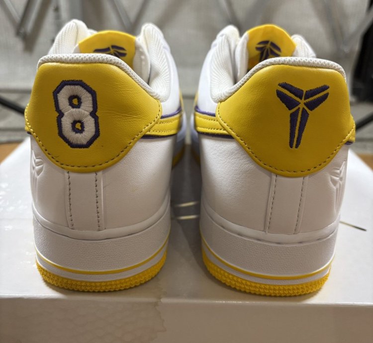 Kobe Bryant Air Force 1 Low Retro Qs Lakers Home