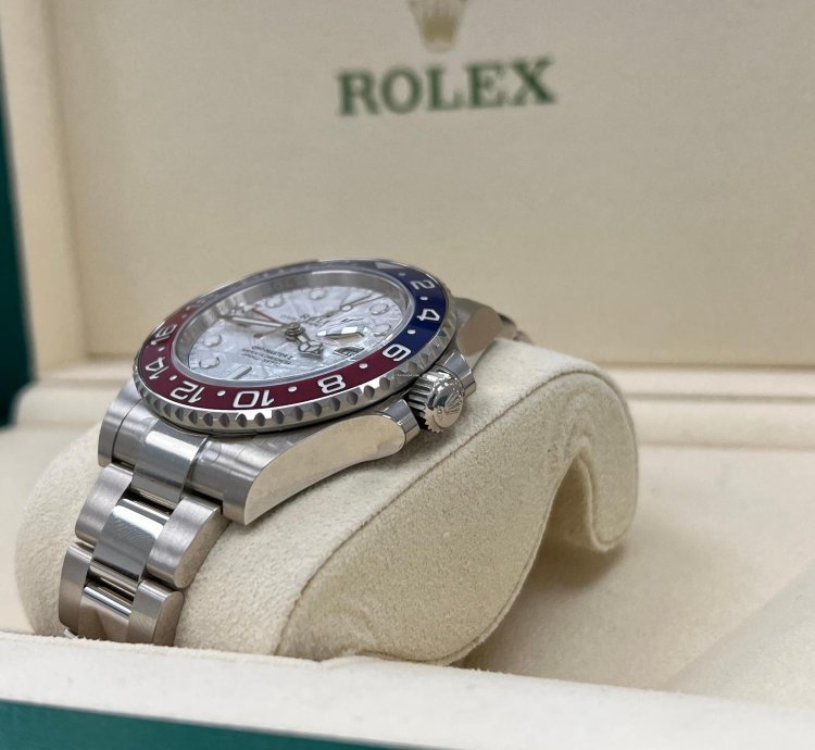 Rolex Gmt-master Ii 2023 Rolex Gmt Master Ii Pepsi Meteorite Unworn Box Papers 116719blro
