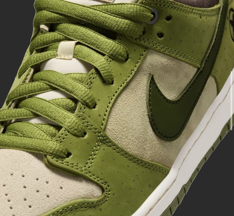 Nike Sb Dunk Low Yuto Hirogome Matcha