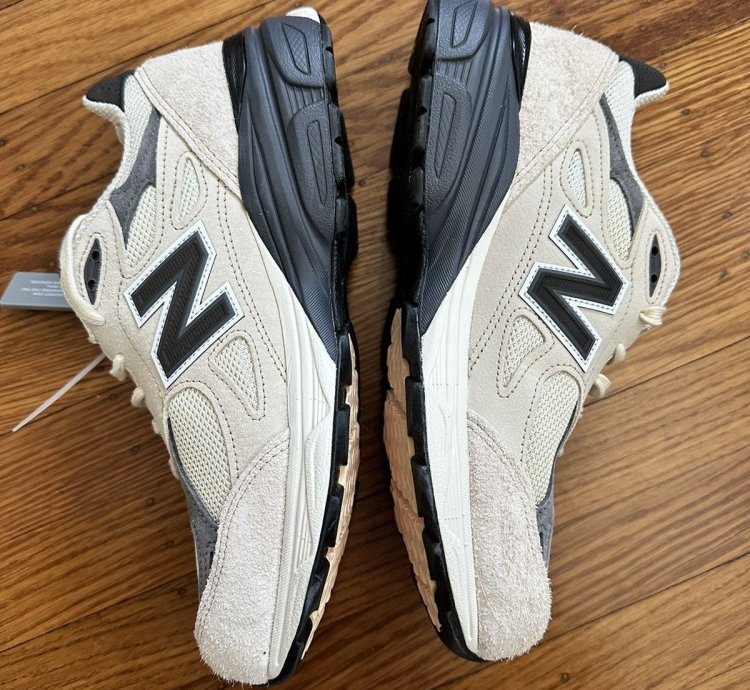 New Balance 990v3 Miusa Teddy Santis Moonbeam New With Box