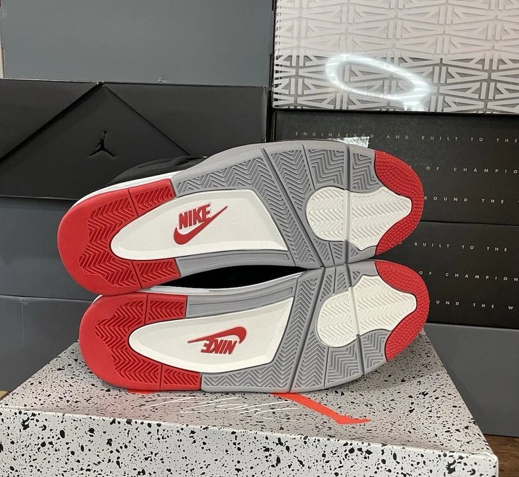 Air Jordan 4 Retro Bred Reimagined