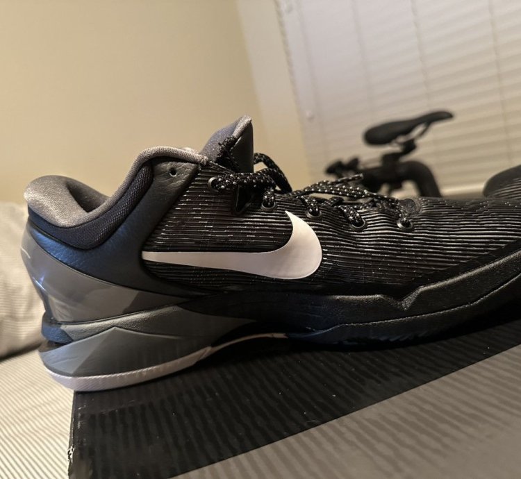 Kobe Bryant Nike Vii Wolf Grey