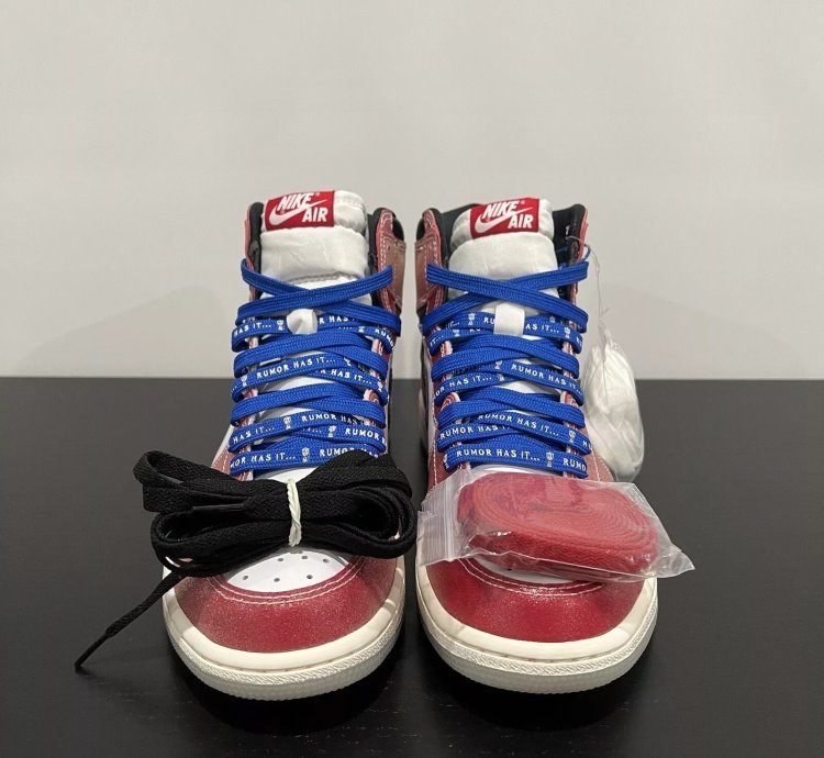 Jordan 1 Retro High Trophy Room Chicago friends And Family w Blue Laces