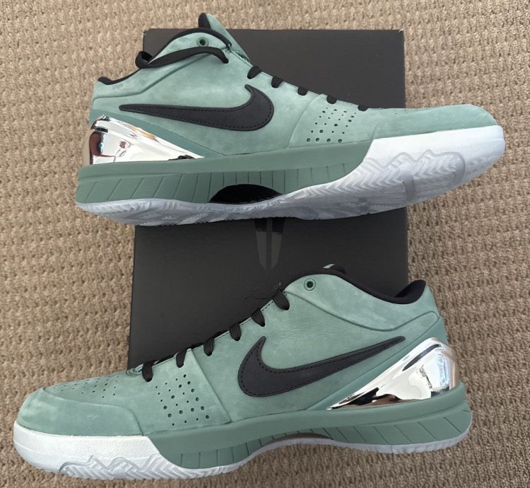 Kobe Iv Protro Girl Dad