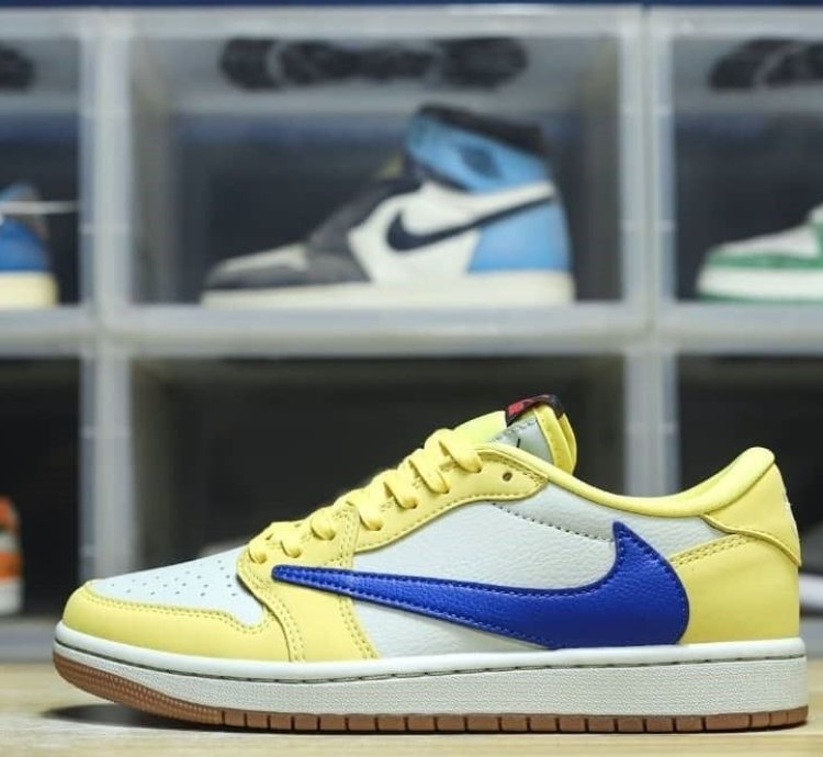 Air Jordan 1 Retro Low Og Sp Travis Scott Canary