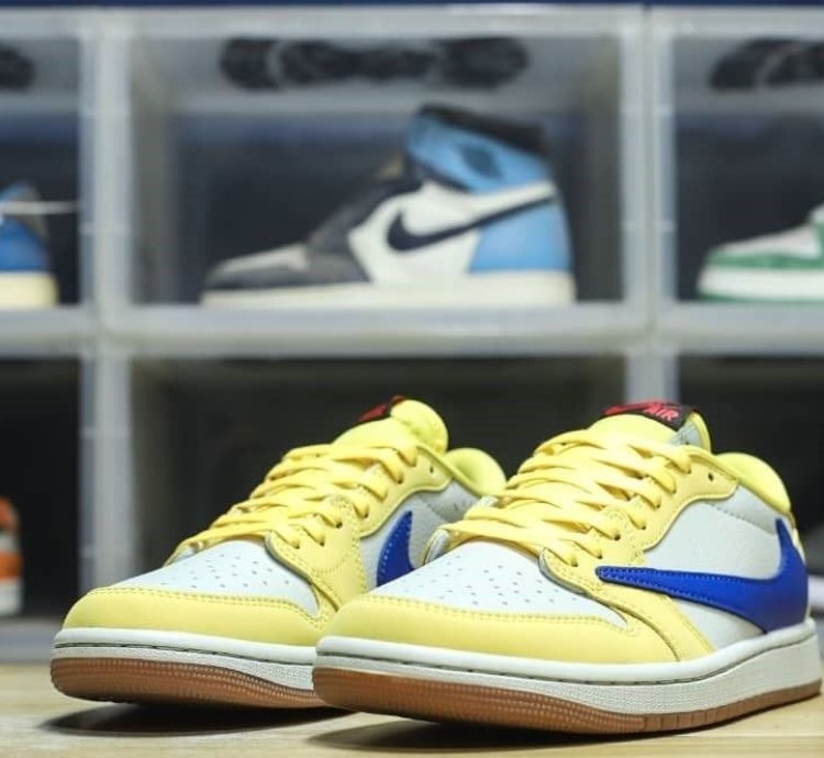 Air Jordan 1 Retro Low Og Sp Travis Scott Canary