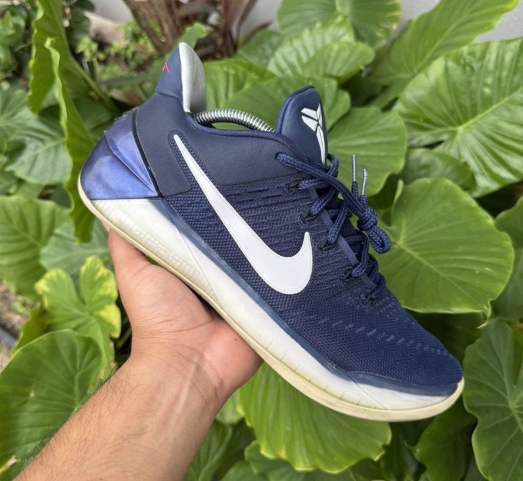 Kobe Midnight Navy 2016