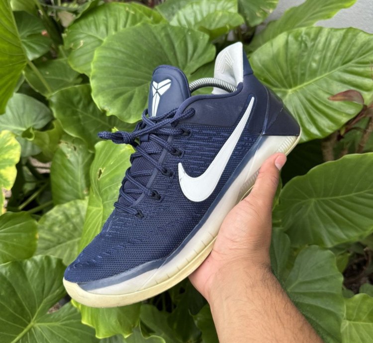 Kobe Midnight Navy 2016