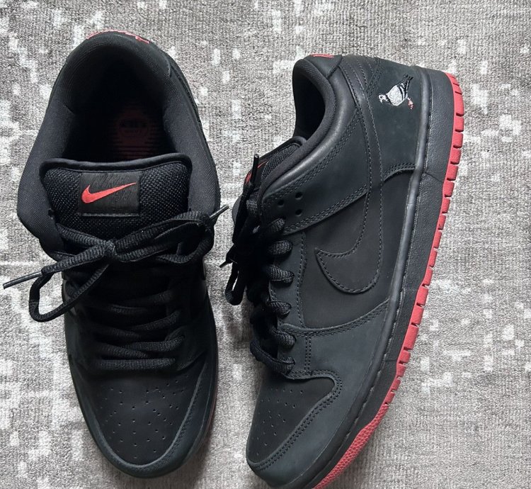 Nike Sb Jeff Staples Dunk Low Black Pigeon