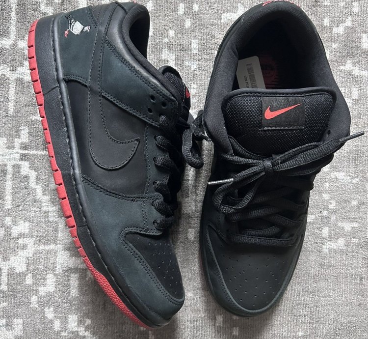 Nike Sb Jeff Staples Dunk Low Black Pigeon