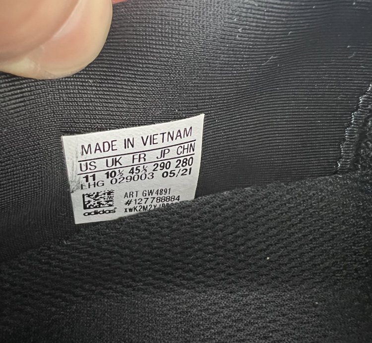 Adidas Tyshawn Low Sneakers Size Us 11
