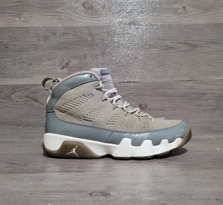 Air Jordan 9 Retro Cool Grey