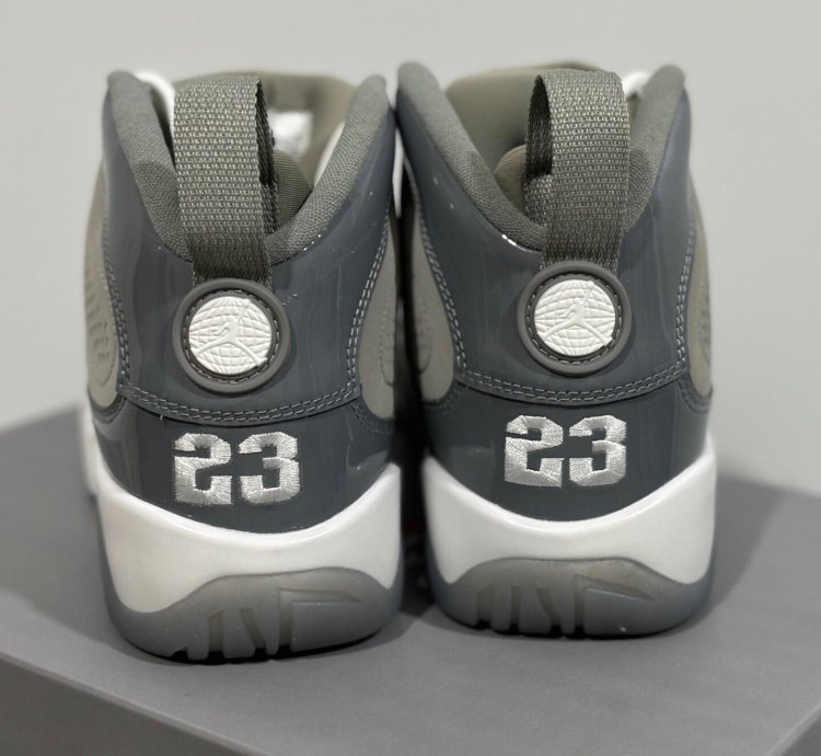 Air Jordan 9 Retro Cool Grey