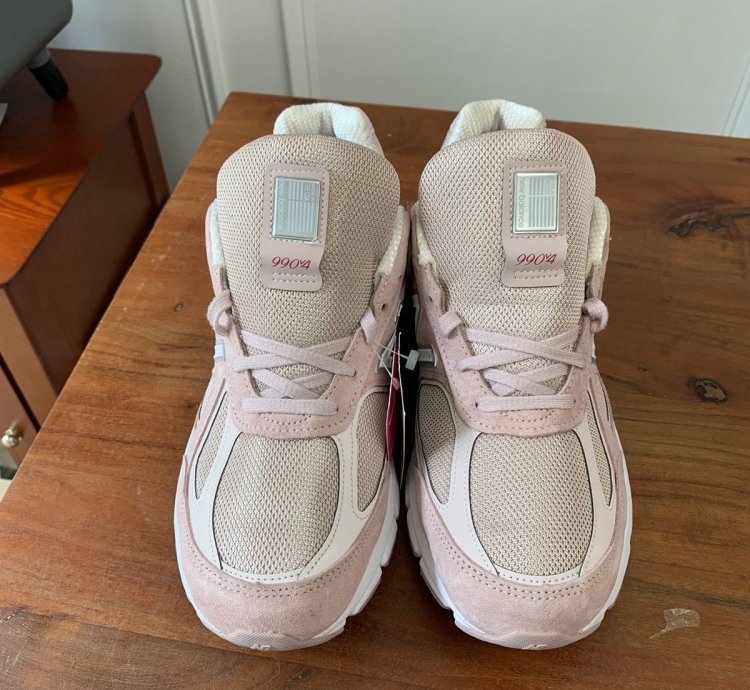 New Balance 990v4 Susan Komen Pink Ribbon Size 10 5