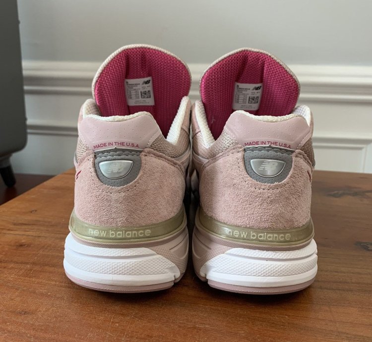 New Balance 990v4 Susan Komen Pink Ribbon Size 10 5
