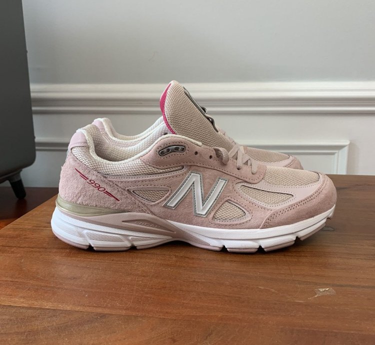 New Balance 990v4 Susan Komen Pink Ribbon Size 10 5