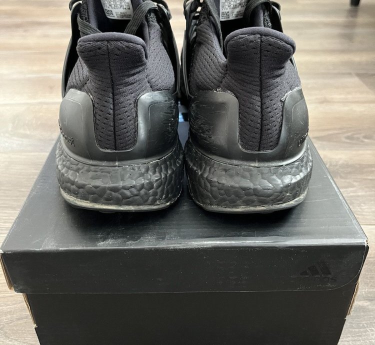 Adidas Ultra Boost 1 0