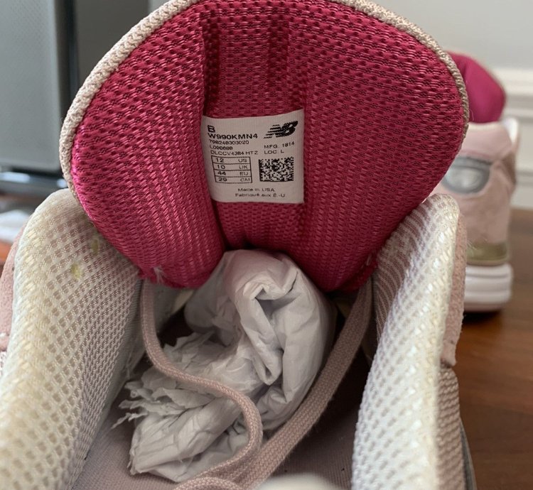 New Balance 990v4 Susan Komen Pink Ribbon Size 10 5