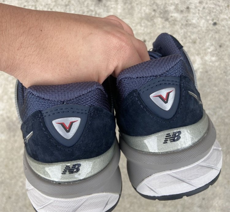 New Balance 990v5 Junya Watanabe Navy