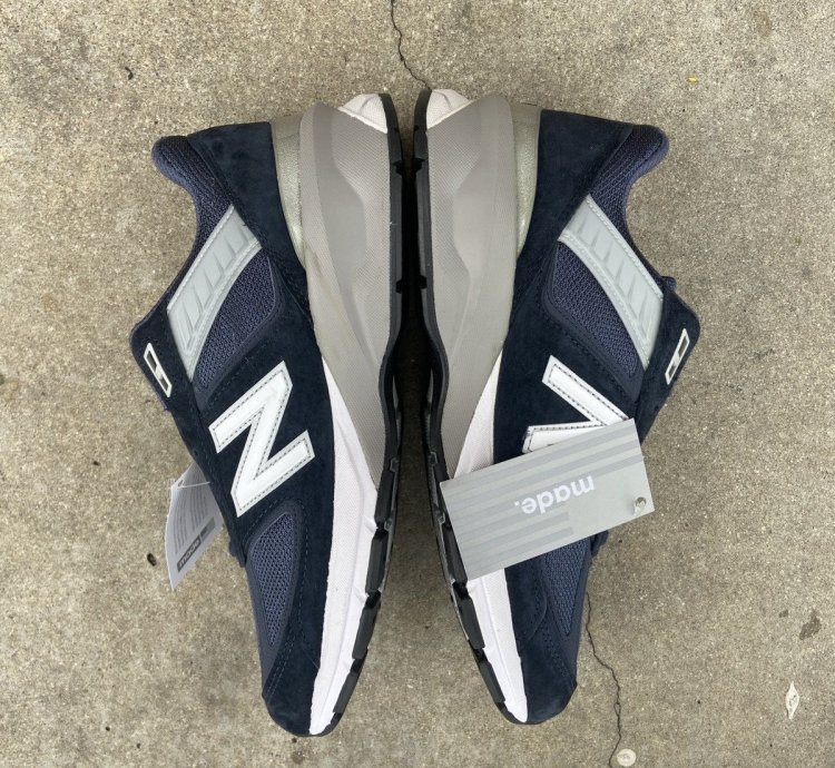 New Balance 990v5 Junya Watanabe Navy