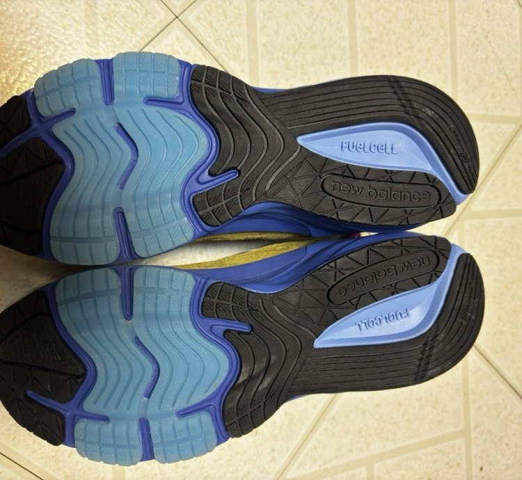 New Balance 990v6 - Action Bronson Baklava Edition