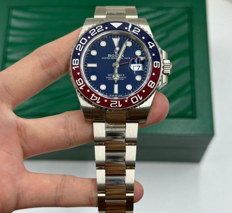 Rolex Gmt-master Ii 40mm Blue Dial