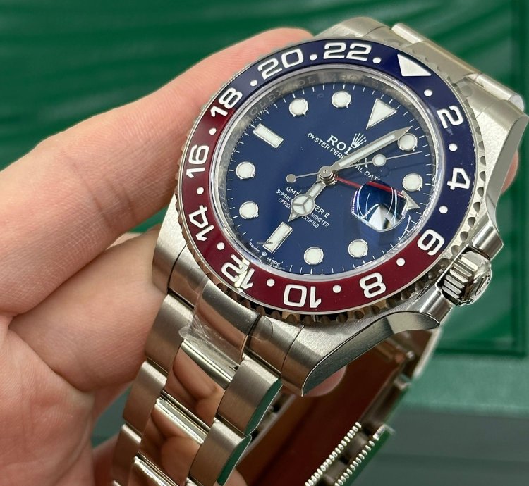 Rolex Gmt-master Ii 40mm Blue Dial