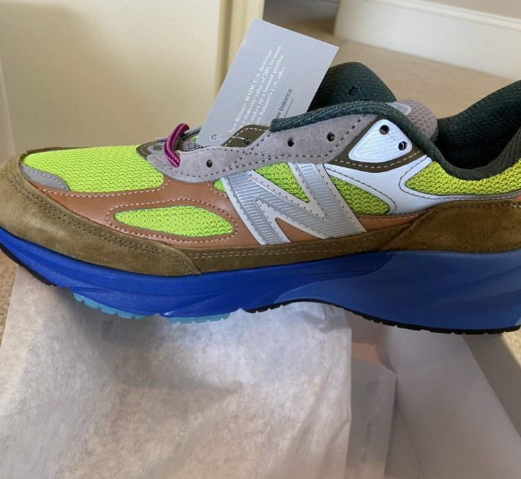 New Balance 990v6 - Baklava