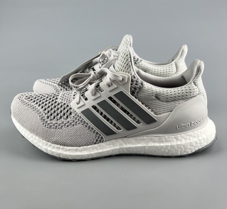Adidas Ultraboost 1 0 Men Running Shoes Size Us 8 5