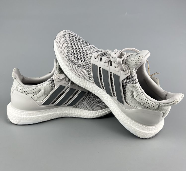 Adidas Ultraboost 1 0 Men Running Shoes Size Us 8 5