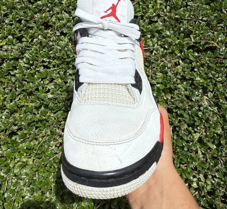 Air Jordan 4 Retro Red Cement