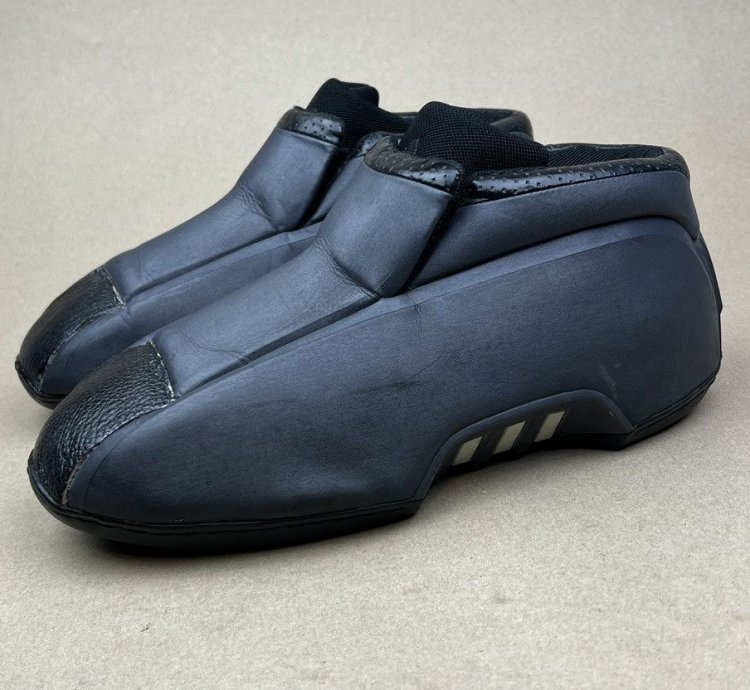 Kobe Two Adidas Sneakers Graphite Colorway Kobe Bryant Nike