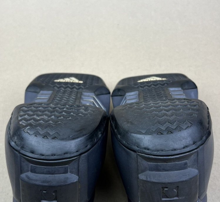 Kobe Two Adidas Sneakers Graphite Colorway Kobe Bryant Nike