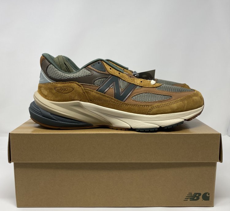 New Balance 990v6 Carhartt Wip Sculpture Center M11