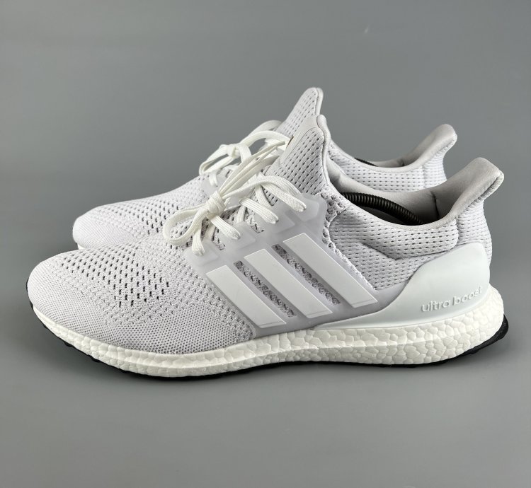 Adidas Ultraboost 1 0 Men White Sneakers Us14