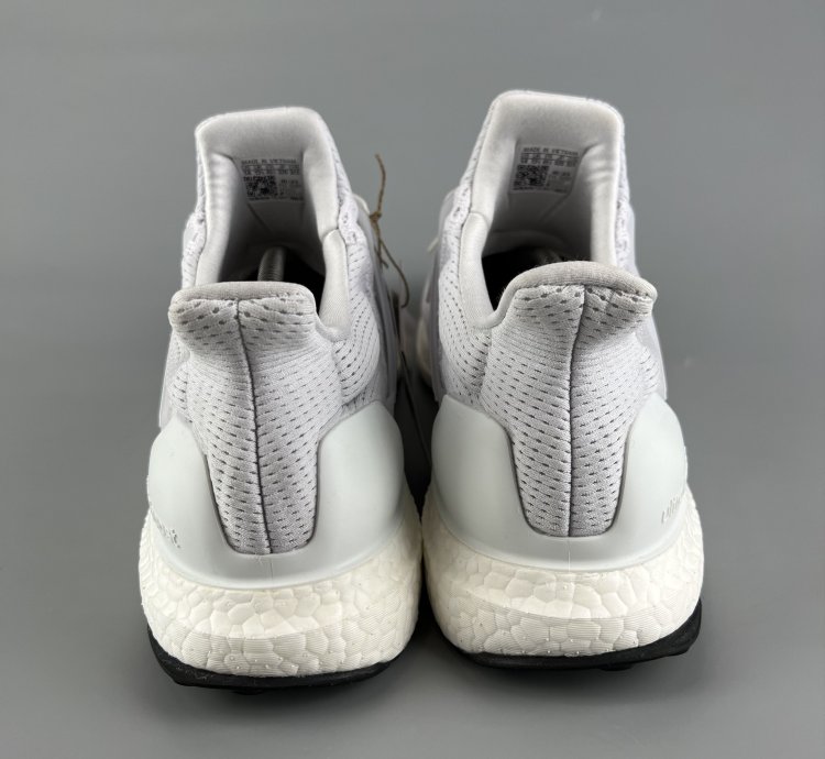 Adidas Ultraboost 1 0 Men White Sneakers Us14