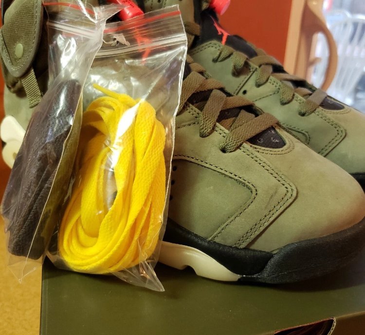 Jordan 6 Retro Travis Scott