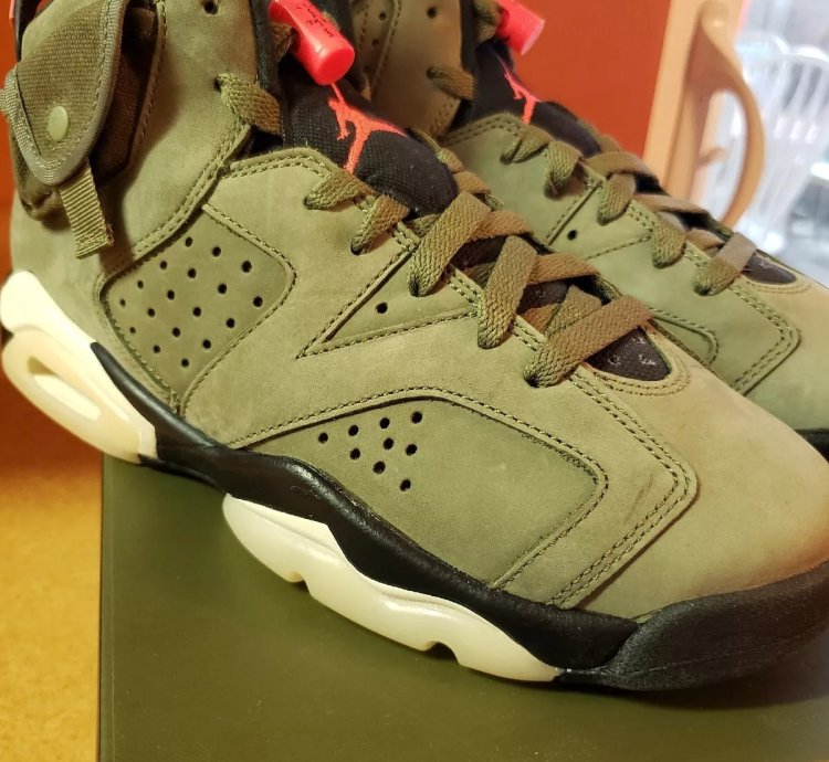 Jordan 6 Retro Travis Scott