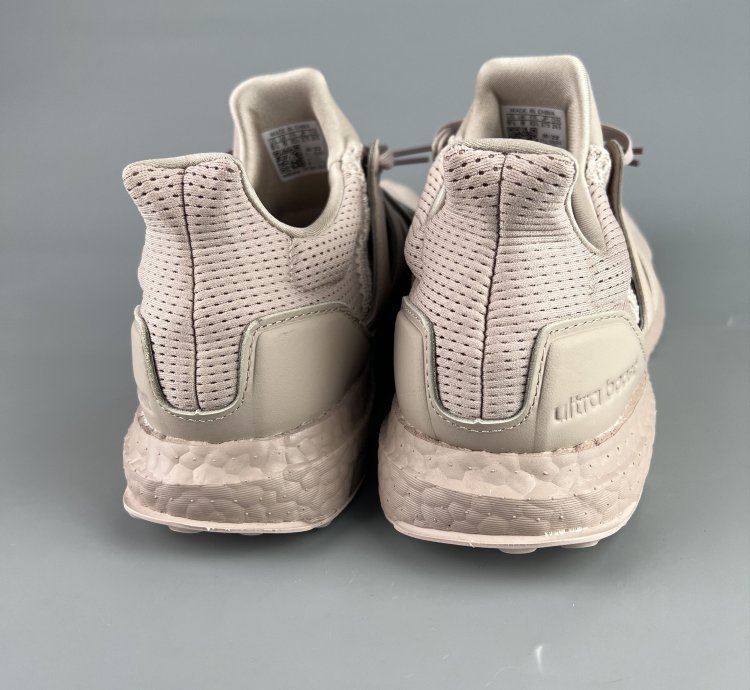 Adidas Ultraboost 1 0 Sneakers Men Us 10 Hq3855
