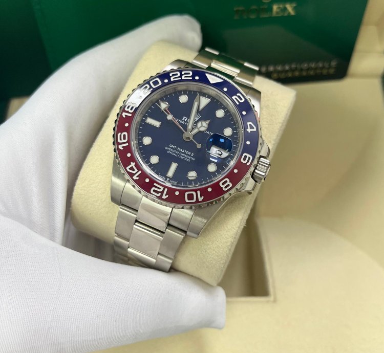 Rolex Gmt-master Ii 40mm White Gold Pepsi - Blue Dial - Oyster Bracelet 126719blro