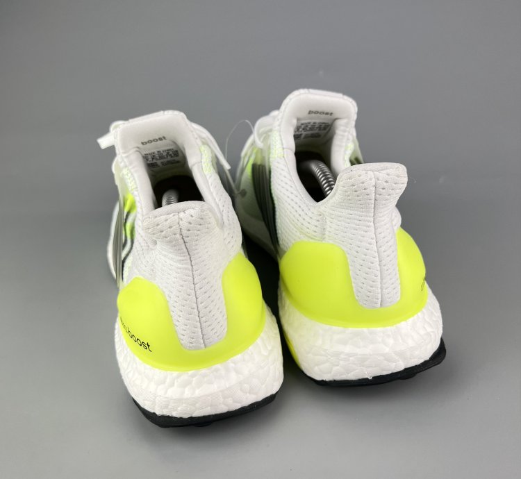 Adidas Ultraboost 2 0 Dna Men Running Shoes Us9 Uk8 5