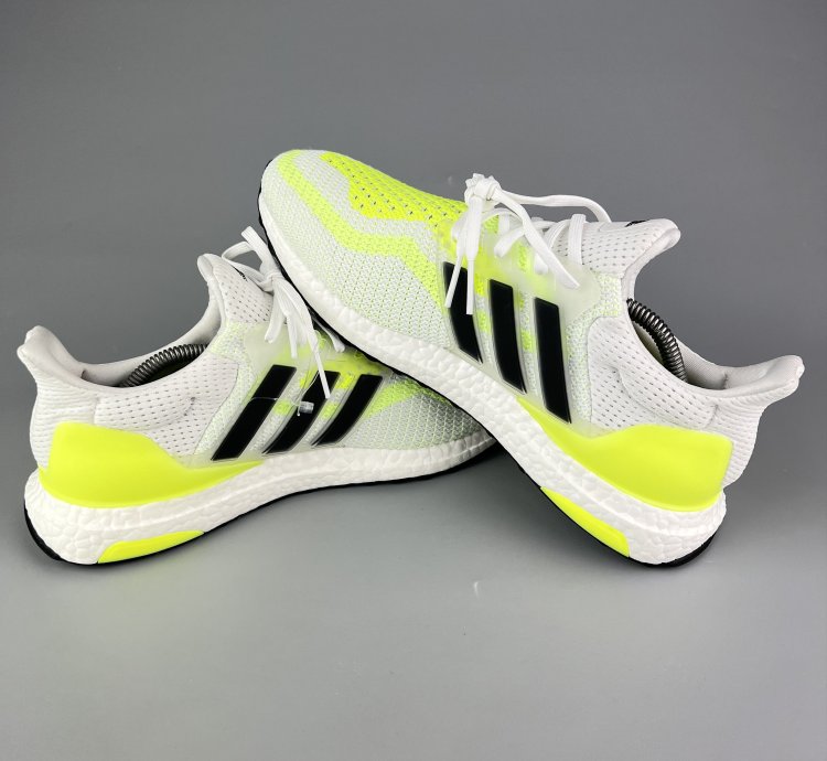 Adidas Ultraboost 2 0 Dna Men Running Shoes Us9 Uk8 5