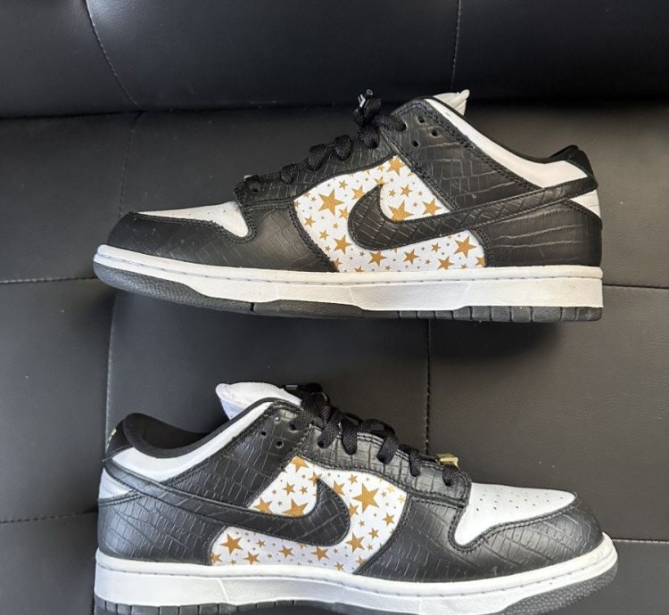 Nike Supreme Dunk Low